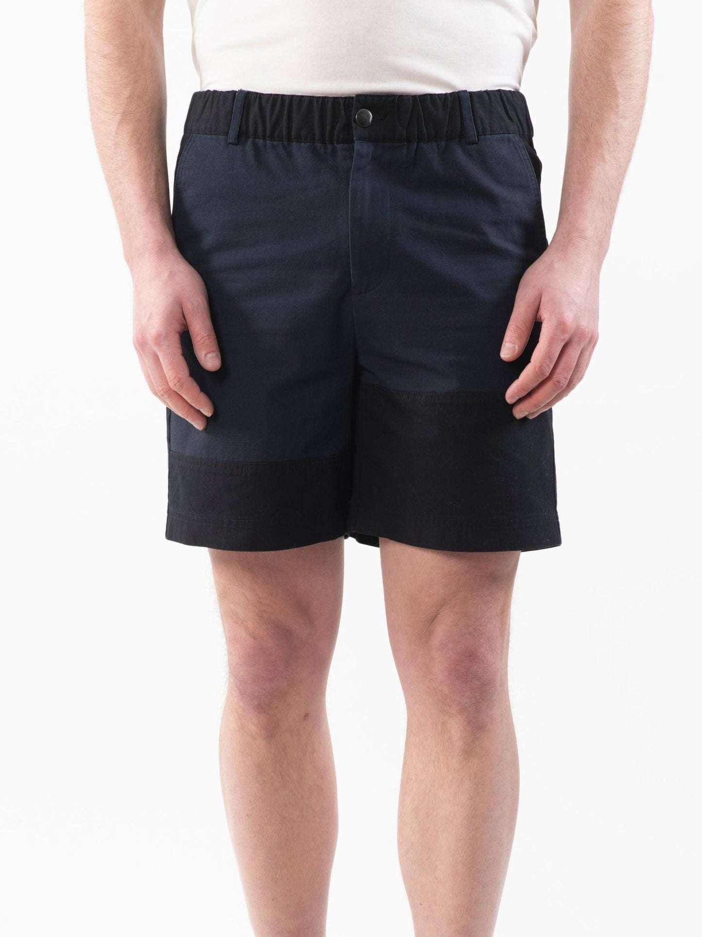 PATCH CHINO SHORTS